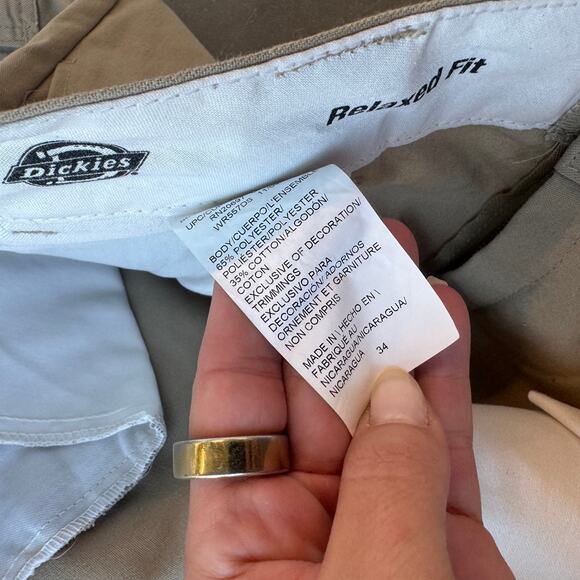 Vintage Y2K Dickies Relaxed Fit Flat Front Beige Khaki Cargo Short Men's Size 34 - Picture 5 of 5